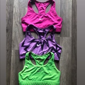 Nike sports bras lot